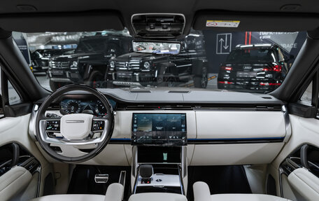 Land Rover Range Rover IV рестайлинг, 2025 год, 25 850 000 рублей, 10 фотография