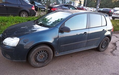 Volkswagen Golf V, 2008 год, 600 000 рублей, 2 фотография