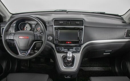 Haval H6, 2017 год, 1 370 000 рублей, 13 фотография