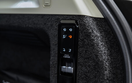 Land Rover Range Rover IV рестайлинг, 2025 год, 25 850 000 рублей, 37 фотография
