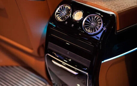 Mercedes-Benz Vito, 2024 год, 6 150 000 рублей, 24 фотография