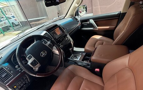 Toyota Land Cruiser 200, 2015 год, 4 450 000 рублей, 6 фотография