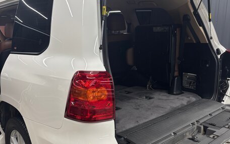 Toyota Land Cruiser 200, 2015 год, 4 450 000 рублей, 10 фотография