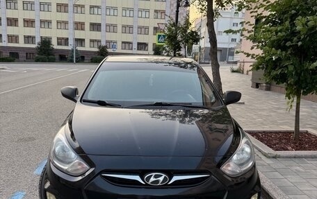 Hyundai Solaris II рестайлинг, 2013 год, 695 000 рублей, 3 фотография