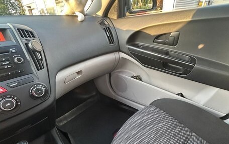 KIA cee'd I рестайлинг, 2007 год, 450 000 рублей, 8 фотография
