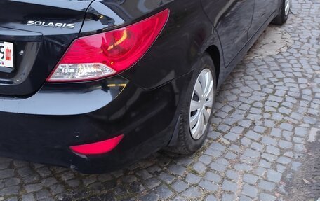 Hyundai Solaris II рестайлинг, 2011 год, 750 000 рублей, 4 фотография