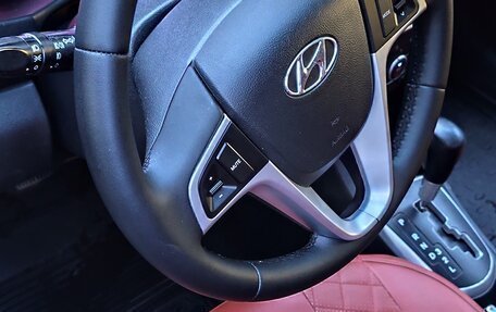 Hyundai Solaris II рестайлинг, 2011 год, 750 000 рублей, 12 фотография