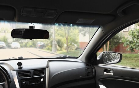 Hyundai Solaris II рестайлинг, 2013 год, 950 000 рублей, 18 фотография