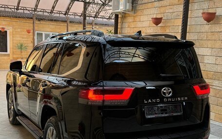 Toyota Land Cruiser, 2022 год, 9 800 000 рублей, 14 фотография