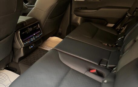 Toyota Land Cruiser, 2022 год, 9 800 000 рублей, 22 фотография