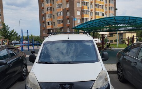 Peugeot Partner II рестайлинг 2, 2010 год, 450 000 рублей, 5 фотография