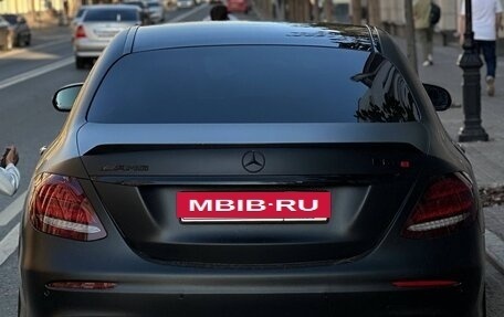 Mercedes-Benz E-Класс AMG, 2017 год, 6 000 000 рублей, 4 фотография