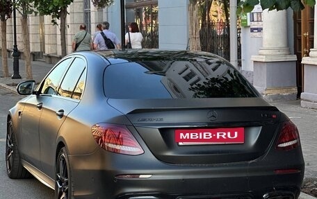 Mercedes-Benz E-Класс AMG, 2017 год, 6 000 000 рублей, 5 фотография