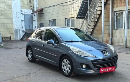 Peugeot 207 I, 2010 год, 550 000 рублей, 2 фотография
