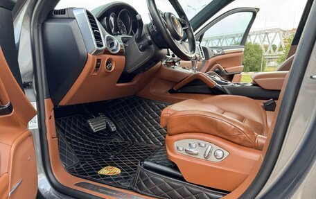 Porsche Cayenne III, 2015 год, 4 000 000 рублей, 15 фотография