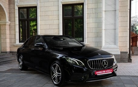 Mercedes-Benz E-Класс, 2018 год, 4 290 000 рублей, 3 фотография