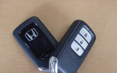 Honda Stepwgn IV, 2017 год, 1 650 000 рублей, 32 фотография