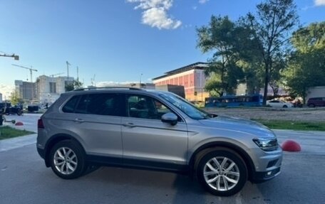 Volkswagen Tiguan II, 2018 год, 3 150 000 рублей, 13 фотография