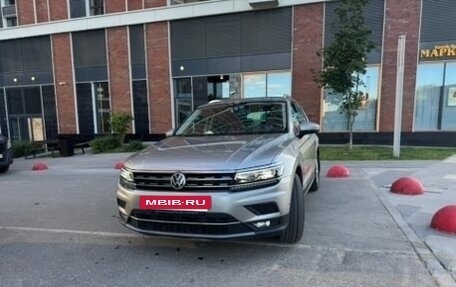 Volkswagen Tiguan II, 2018 год, 3 150 000 рублей, 8 фотография