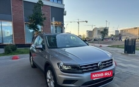 Volkswagen Tiguan II, 2018 год, 3 150 000 рублей, 9 фотография