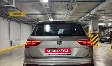 Volkswagen Tiguan II, 2018 год, 3 150 000 рублей, 20 фотография