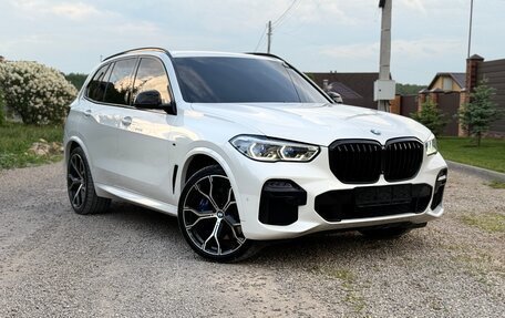 BMW X5, 2018 год, 5 490 000 рублей, 3 фотография