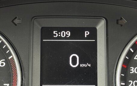Volkswagen Touran III, 2010 год, 1 450 000 рублей, 11 фотография