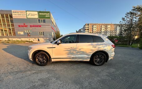 Volkswagen Touareg III, 2019 год, 4 899 000 рублей, 9 фотография