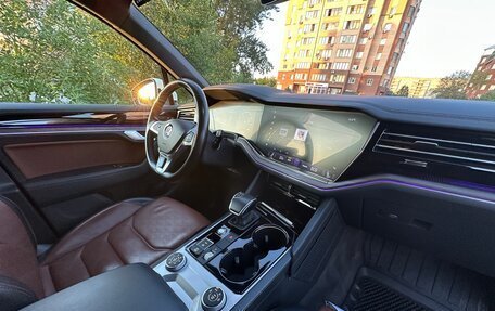 Volkswagen Touareg III, 2019 год, 4 899 000 рублей, 20 фотография