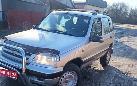 Chevrolet Niva I рестайлинг, 2008 год, 450 000 рублей, 3 фотография