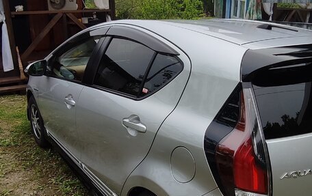 Toyota Aqua I, 2012 год, 800 000 рублей, 9 фотография
