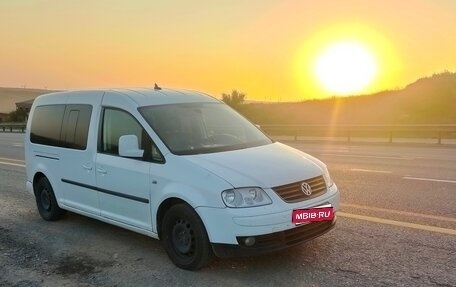 Volkswagen Caddy III рестайлинг, 2008 год, 799 000 рублей, 1 фотография