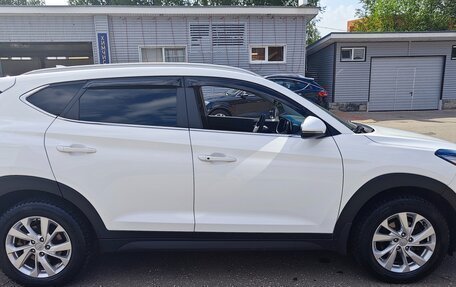 Hyundai Tucson III, 2018 год, 2 050 000 рублей, 3 фотография