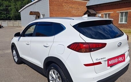 Hyundai Tucson III, 2018 год, 2 050 000 рублей, 6 фотография