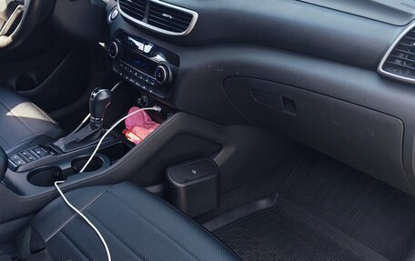 Hyundai Tucson III, 2018 год, 2 050 000 рублей, 22 фотография