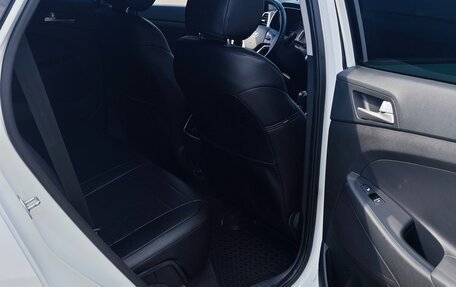 Hyundai Tucson III, 2018 год, 2 050 000 рублей, 17 фотография