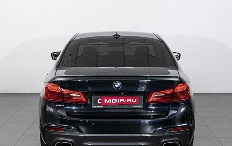 BMW 5 серия, 2017 год, 3 890 000 рублей, 4 фотография