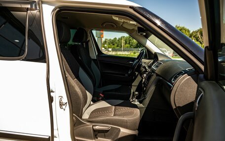 Skoda Yeti I рестайлинг, 2015 год, 1 450 000 рублей, 9 фотография