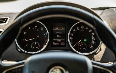 Skoda Yeti I рестайлинг, 2015 год, 1 450 000 рублей, 15 фотография