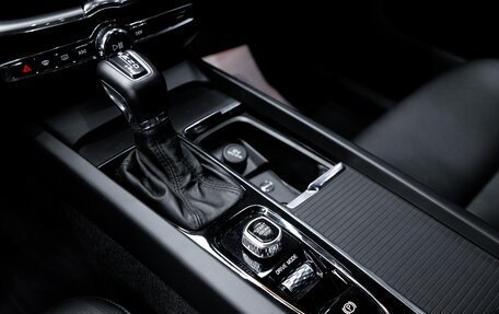 Volvo XC60 II, 2020 год, 4 580 000 рублей, 22 фотография