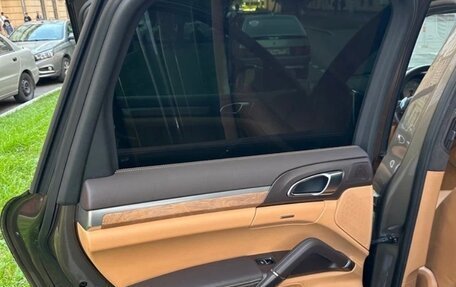 Porsche Cayenne III, 2011 год, 4 000 000 рублей, 14 фотография