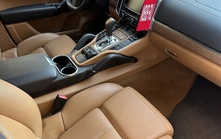 Porsche Cayenne III, 2011 год, 4 000 000 рублей, 6 фотография