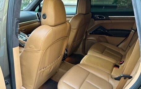 Porsche Cayenne III, 2011 год, 4 000 000 рублей, 15 фотография