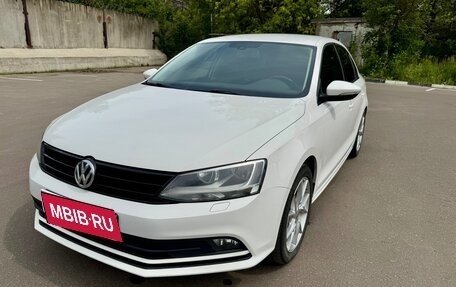Volkswagen Jetta VI, 2015 год, 1 350 000 рублей, 6 фотография