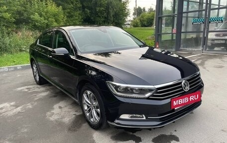 Volkswagen Passat B8 рестайлинг, 2016 год, 1 750 000 рублей, 2 фотография