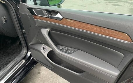 Volkswagen Passat B8 рестайлинг, 2016 год, 1 750 000 рублей, 11 фотография