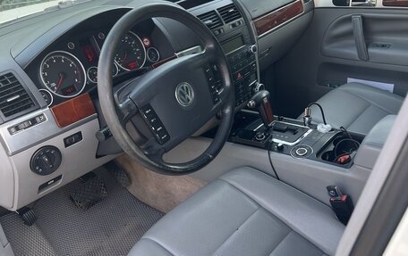 Volkswagen Touareg III, 2004 год, 1 250 000 рублей, 13 фотография