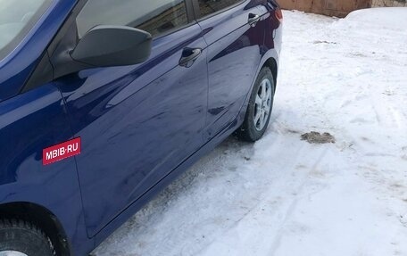 Hyundai Solaris II рестайлинг, 2012 год, 750 000 рублей, 6 фотография