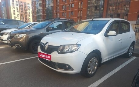 Renault Sandero II рестайлинг, 2015 год, 600 000 рублей, 6 фотография