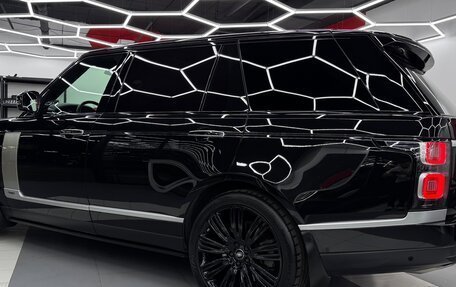 Land Rover Range Rover IV рестайлинг, 2018 год, 7 200 000 рублей, 12 фотография